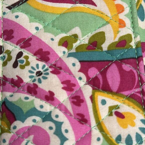 Vera Bradley, all in one iconic Crossbody bag wallet card holder - Picture 8 of 8